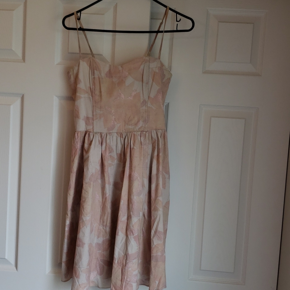 HM  junior  youth dress Size 8 us  cream  used